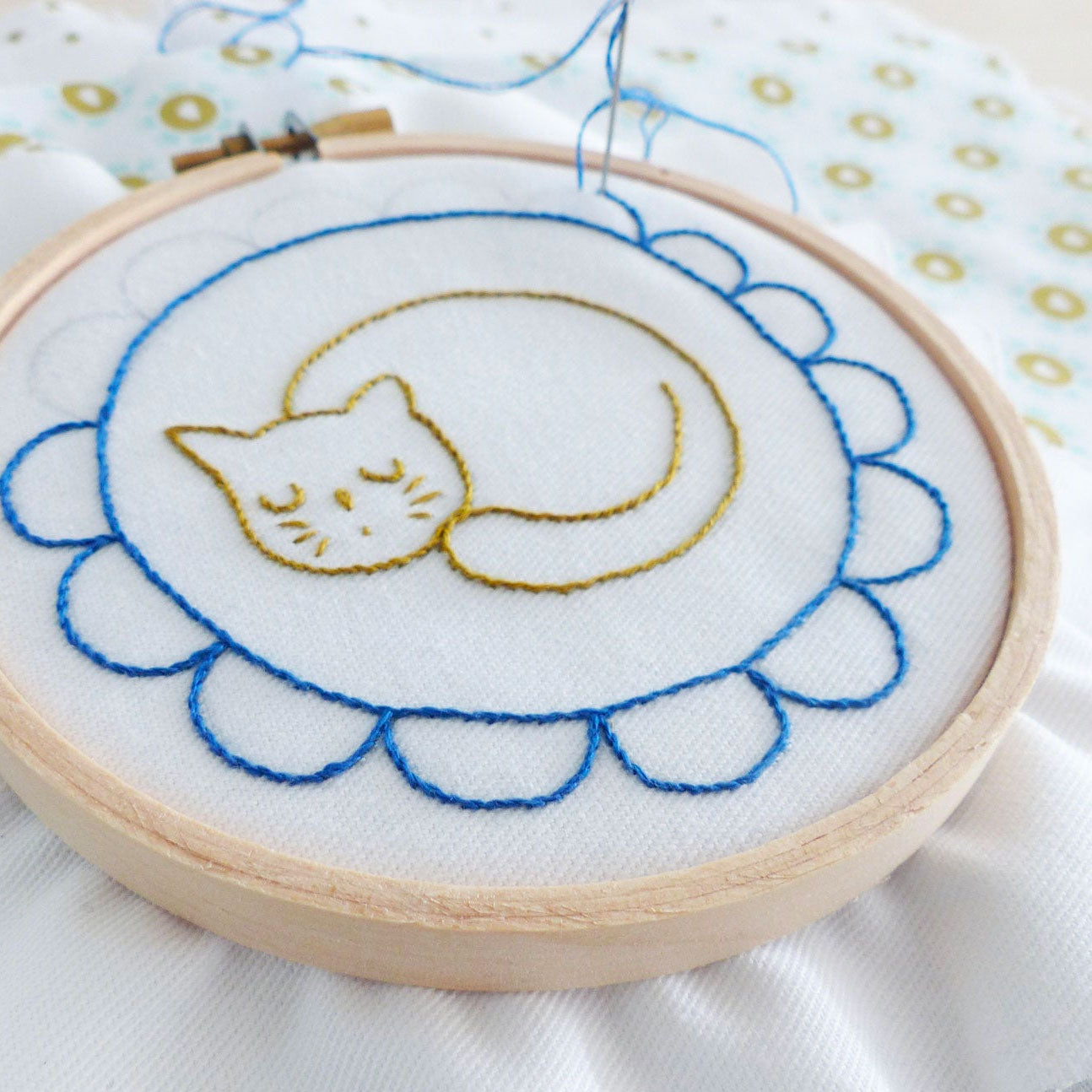 Sleepy Cat Mini Hoop Hand Embroidery Kit - Stitched Modern